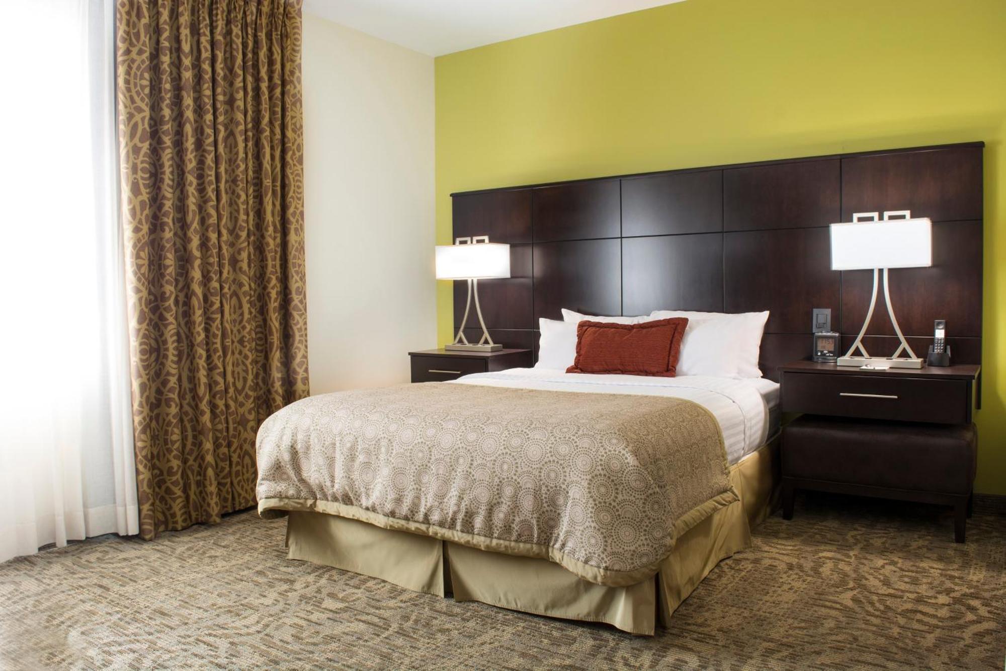 Staybridge Suites Chihuahua By Ihg Exterior foto